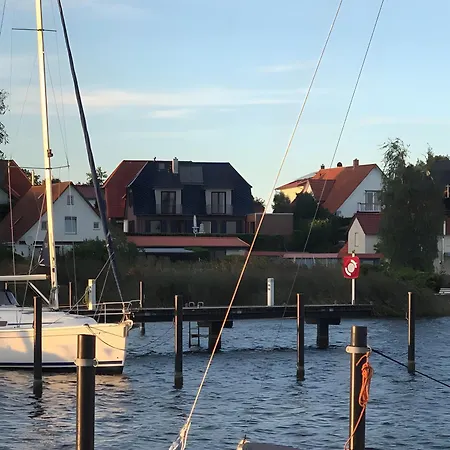 Haus Boddenperle ブレーゲ