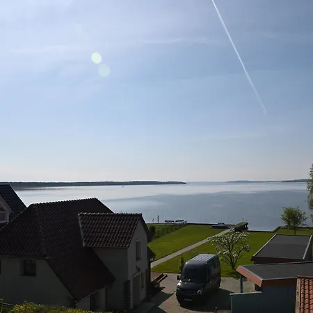 Haus Boddenperle 別荘