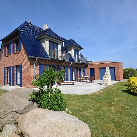 Haus Boddenperle 別荘