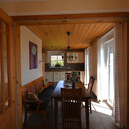 Haus Boddenperle 別荘 *