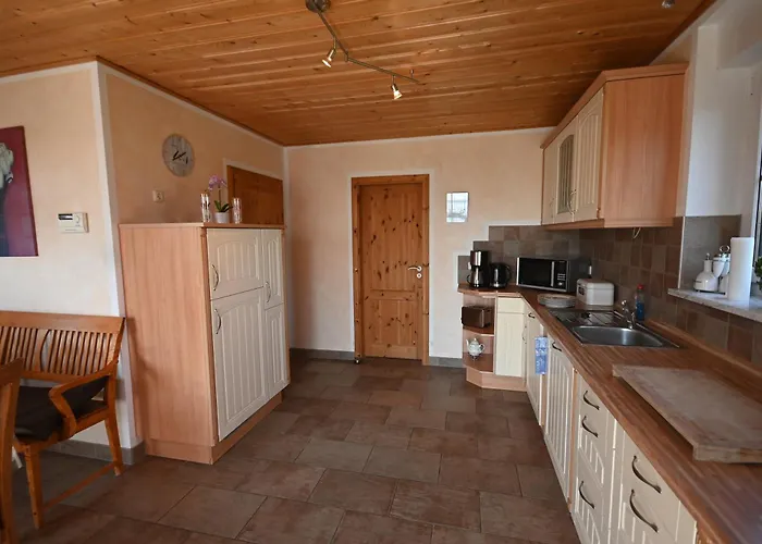 Semesterbostad Haus Boddenperle Breege